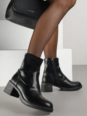 Czarne Botki do Kostki Vices na Klocku z Dopasowaną Cholewką Alavitta