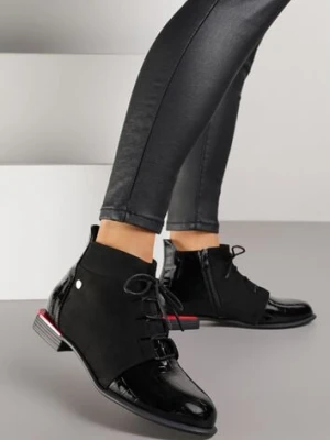 Czarne Botki Lakierowane Vices Ozdobione Tłoczeniem Uzvila