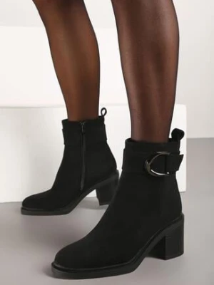 Czarne Botki na Obcasie w Stylu Sztybletów Ozdobione Klamrą Irilisae