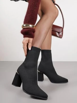 Czarne Botki na Obcasie ze Skarpetową Cholewką i Metaliczną Ozdobą Icille seastar