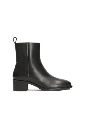 Czarne botki na szerokim obcasie Kazar