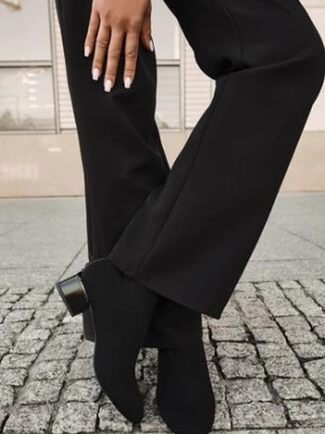 Czarne Botki Vices na Geometrycznym Obcasie Alurrive