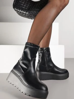 Czarne Botki Vices na Platformie z Przylegającą Cholewką Falomia