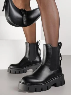 Czarne Botki Vices Typu Sztyblety na Grubej Podeszwie z Metaliczną Ozdobą Alorrive