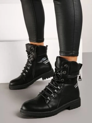 Czarne Botki Workery na Płaskiej Podeszwie Ozdobione Suwakiem i Napisami Aderiora