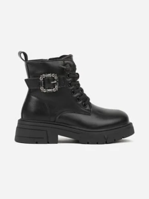 Czarne Botki Workery Zdobione Biżuteryjną Klamrą przy Cholewce Fennisena apawwa