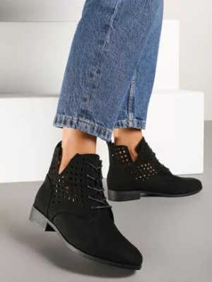 Czarne Botki z Ażurową Cholewką i Wycięciem oraz Skórzaną Wkładką Elixa