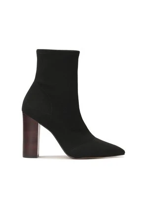 Czarne botki z tkaniny na wysokim obcasie Kazar