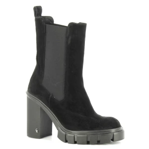 Zdjęcie produktu Czarne botki zamszowe CARINII B8601-H20-000-000-E98