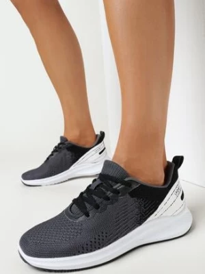 Czarne Buty Sportowe na Płaskiej Podeszwie z Perforacją Felicijana