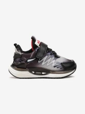 Czarne Buty Sportowe z Ozdobną Podeszwą i Naszywkami na Cholewce z Rzepem Oriellesa