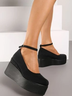 Czarne Czółenka na Koturnie z Platformą Zapinane przy Kostce na Klamerkę Kildia