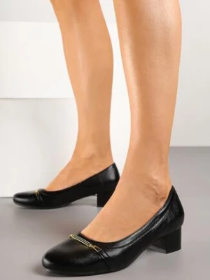 Czarne Czółenka na Obcasie ze Skórzaną Wkładką i Metaliczną Aplikacją Neolarisa m.daszynski