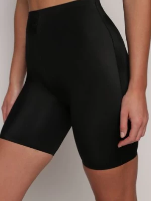 Czarne Elastyczne Majtki Modelujące High Waist Swierisa han