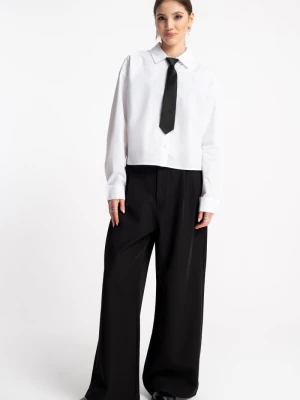 Czarne eleganckie spodnie z modnymi zakładkami Reporter