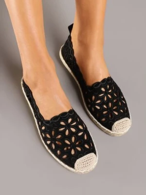 Czarne Espadryle Vices Ozdobione Ażurowym Wzorem i Ozdobną Plecionką Arivosa
