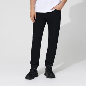 Czarne jeansowe joggery z przetarciami House