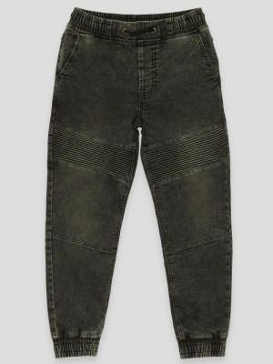 Czarne jeansowe spodnie JOGGER z przeszyciami Reporter