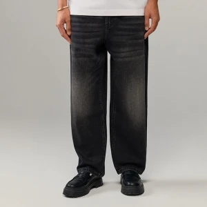 Czarne jeansy baggy loose fit z nadrukiem skrzydeł na tyle House