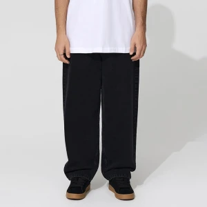 Czarne jeansy skater baggy fit z kieszeniami i haftem House