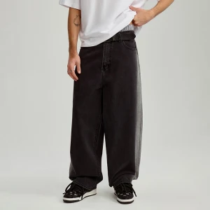 Czarne jeansy super baggy z przetarciami na bokach House