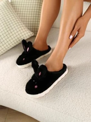 Czarne Kapcie Króliczki Vices na Grubej Tłoczonej Podeszwie z Futerkiem Ecassavia