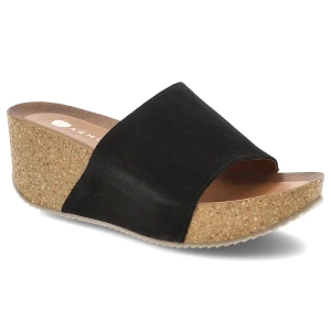 Czarne Klapki Armodo Stylowe Obuwie Damskie Na Koturnie