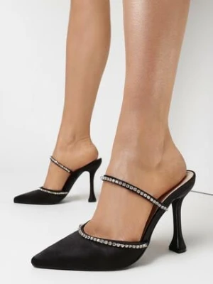 Czarne Klapki Miranora