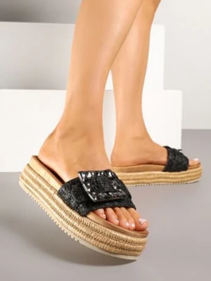 Czarne Klapki na Grubej Podeszwie z Plecionki z Klamrą z Kryształkami Sorlise super mode