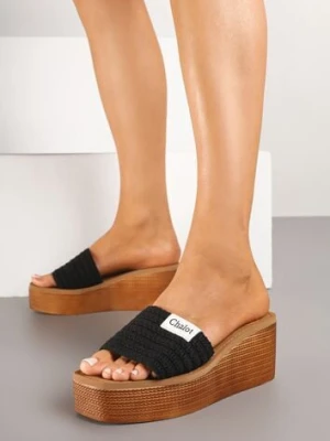 Czarne Klapki na Koturnie z Paskiem z Plecionki Zolevelia