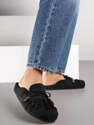 Czarne Klapki Ozdobione Kokardą i Frędzlami Felindrise ideal