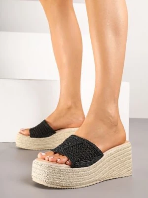 Czarne Klapki Ozdobione Plecionką na Koturnie Efrile givana