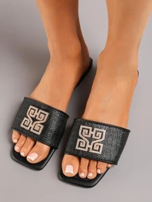 Czarne Klapki Płaskie z Paskiem Ozdobionym Klamrą z Cyrkoniami Heliosia