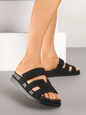 Czarne Klapki z Geometryczną Cholewką Tatosinea