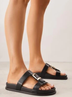 Czarne Klapki z Ozdobną Klamrą i Paskiem Kaidine