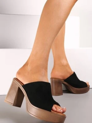 Czarne Klapki z Szerokim Paskiem na Słupku w Stylu Drewniaków Sabirah