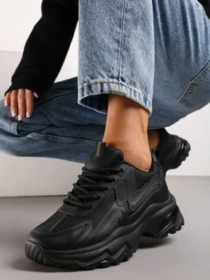 Czarne Klasyczne Sneakersy Sznurowane na Niskiej Platformie Lenivia