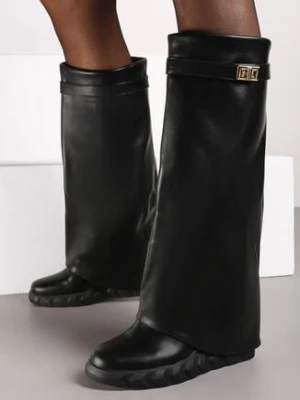 Czarne Kozaki z Cholewką Imitującą Nogawkę z Ozdobną Klamrą Ellinara