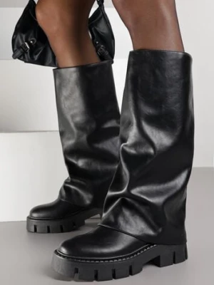 Czarne Kozaki z Wywiniętą Cholewką na Podeszwie ze Żłobieniami Eseana ballada