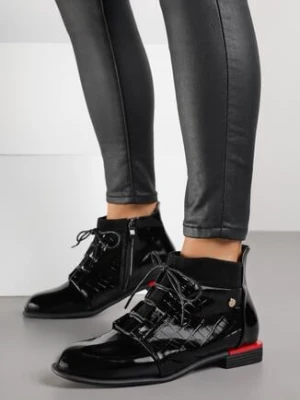 Czarne Lakierowane Botki Vices ze Sznurowaną Cholewką i Tłoczeniem Ozvila