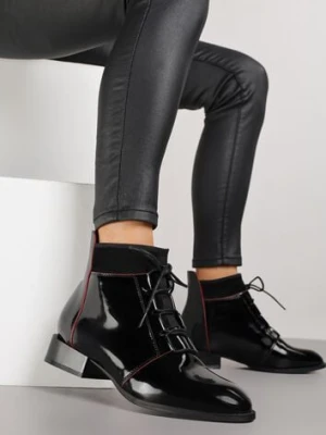 Czarne Lakierowane Botki Vices ze Sznurowaną Cholewką Senilea