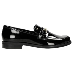 Czarne lakierowane mokasyny damskie ze złotą ozdobą 46092-31 Wojas