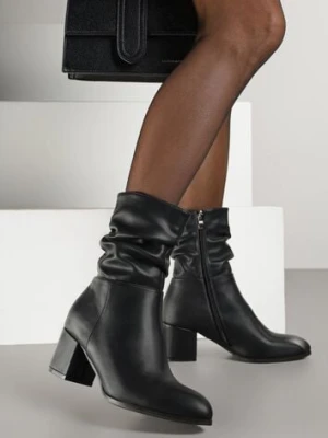 Czarne Marszczone Botki Vices na Słupkowym Obcasie Atevitta
