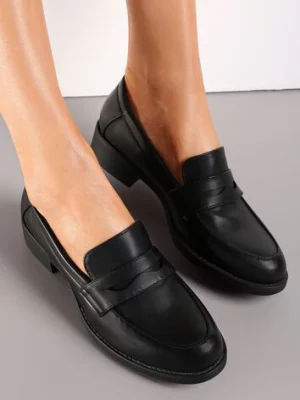 Czarne Matowe Mokasyny na Płaskim Obcasie z Przeszyciami Tohna