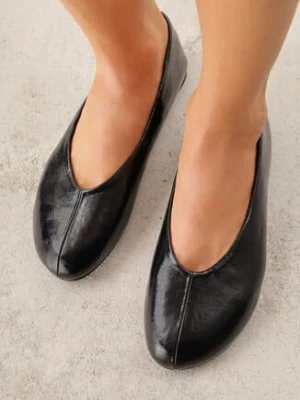 Czarne Minimalistyczne Balerinki z Okrągłym Noskiem Katara