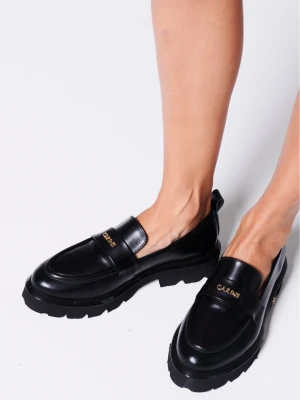 Czarne mokasyny skórzane CARINII B10459-E50-000-000-000