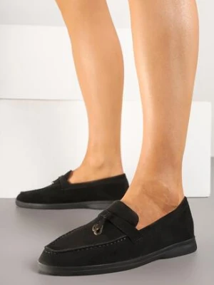 Czarne Mokasyny z Imitacji Zamszu z Ozdobną Aplikacją Tasseli givana