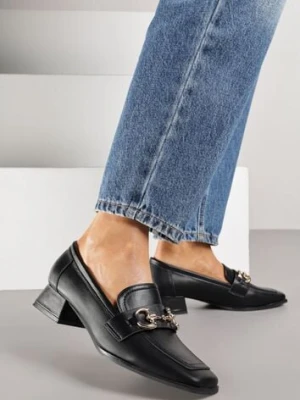 Czarne Mokasyny z Klamerką i Niskim Kwadratowym Obcasem Fansai