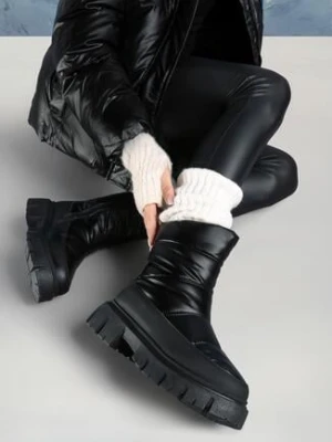 Czarne Pikowane Śniegowce na Niskiej Platformie z Ekoskóry Vrata vices