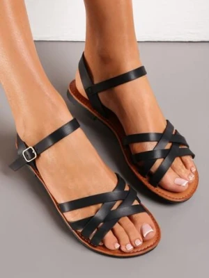 Czarne Płaskie Sandały z Cienkimi Paskami i Sprzączką Yamileta